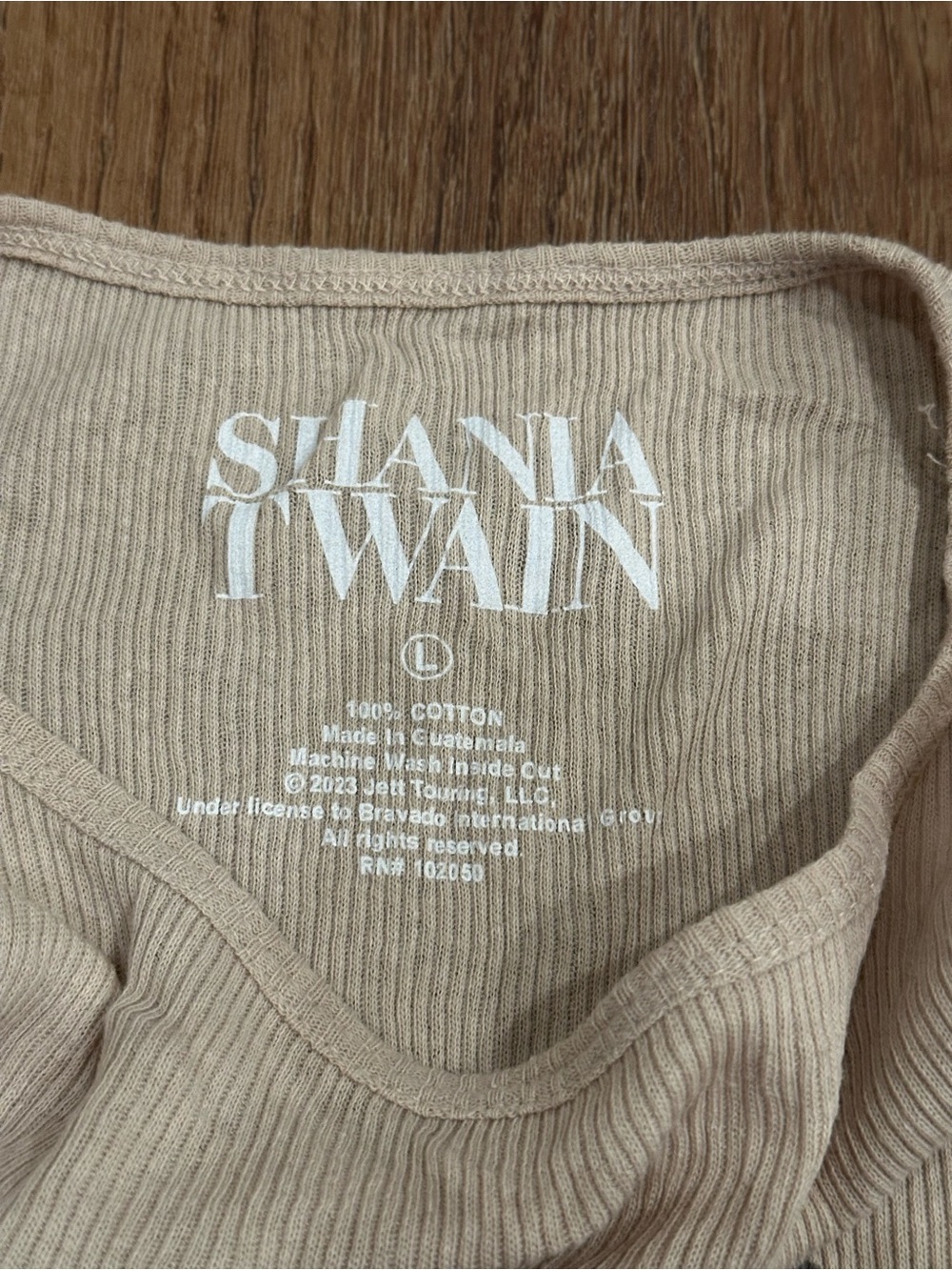 SHANY Beige Ribbed Tank Top with Script Graphic - Picture 2 of 3